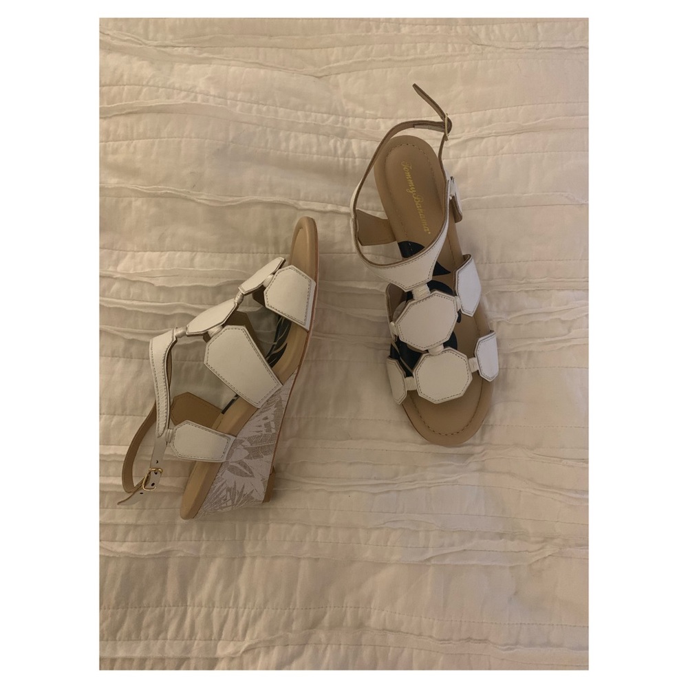 Tommy Bahama *hardly worn* Wedge Sandals